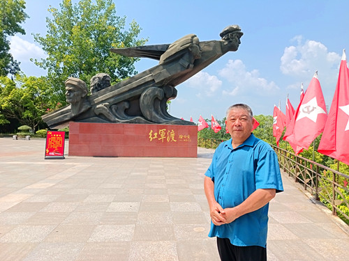 1753518648103512.jpg 2025年7月15日四川省广元市苍溪县城东南3公里处陵江镇红军村红四方面军长征出发地红军渡标志_副本.jpg