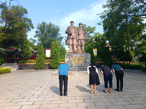 1760349793209679.jpg IMG_20250920_093827_BURST002_副本.jpg